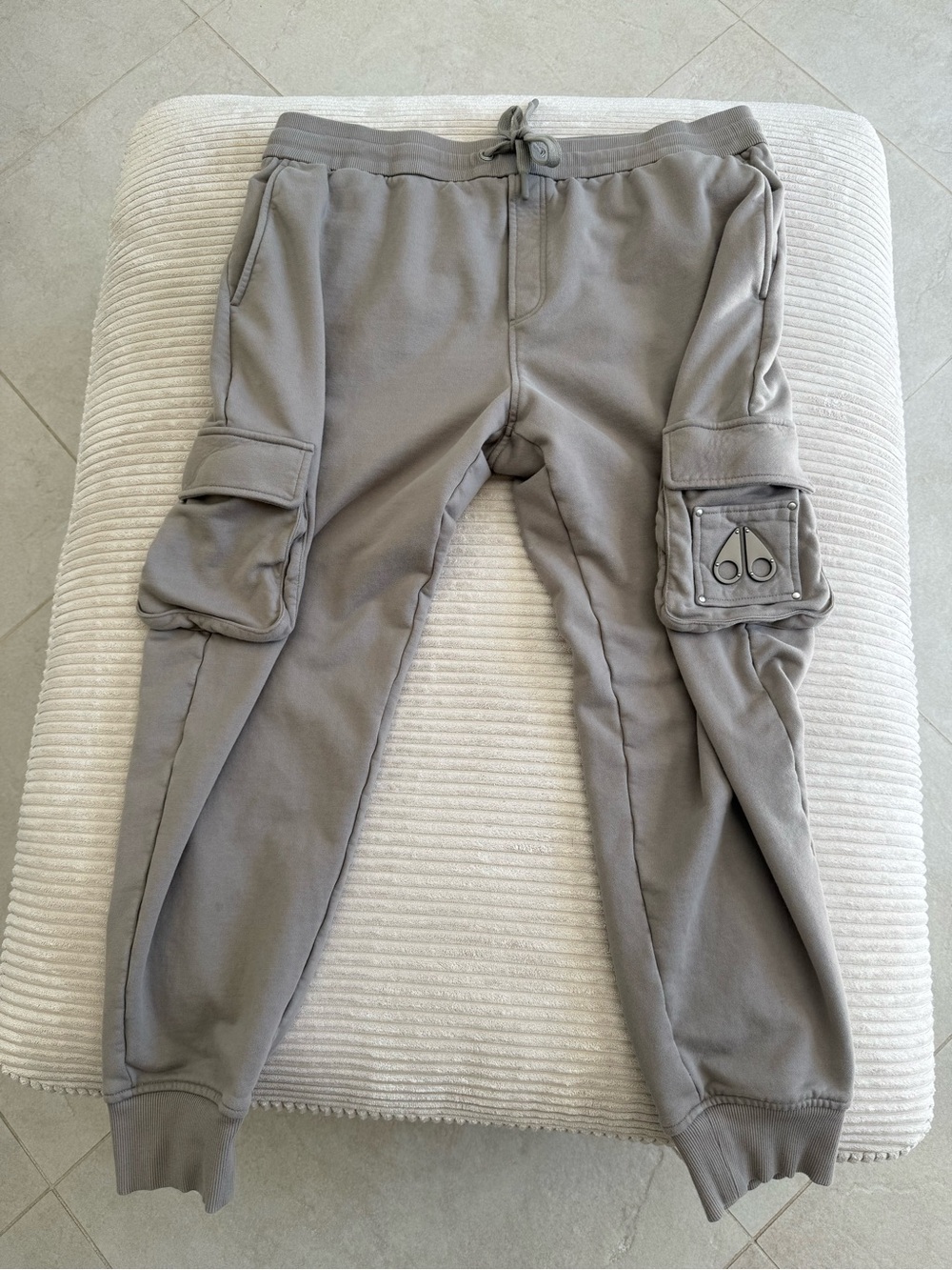 Moose Knuckles Hartsfield Men's Cargo Sweatpants in Light Gray